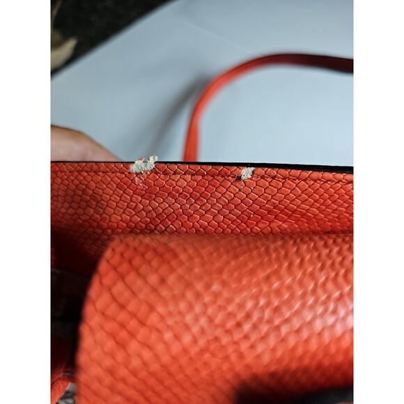 GUESS Y2k Purse, Handbag Adj Strap Tote Coral/Pink Faux Leather - Picture 14 of 16